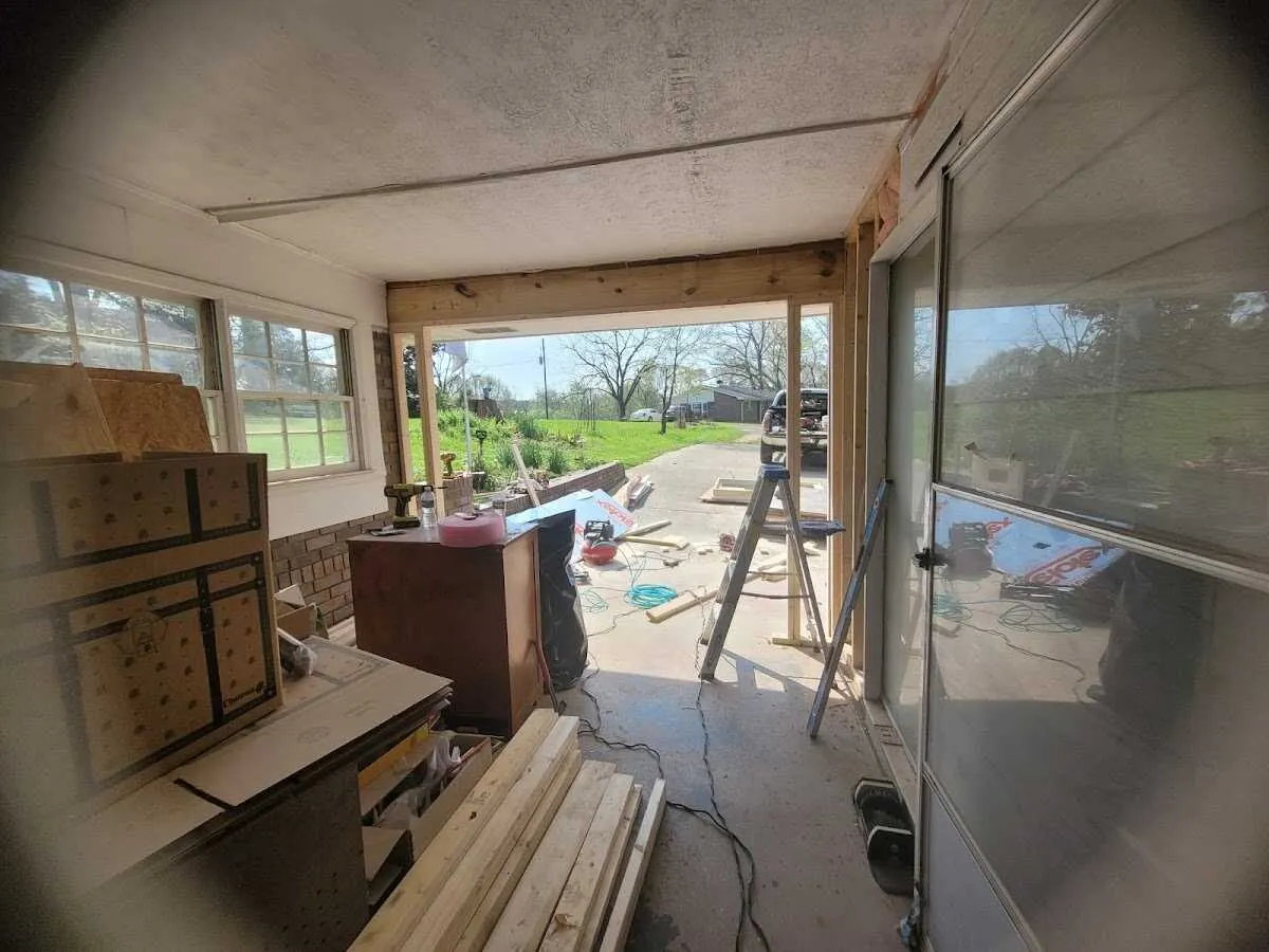 Air movers and dehumidifier for Drying & Dehumidification in Kochville